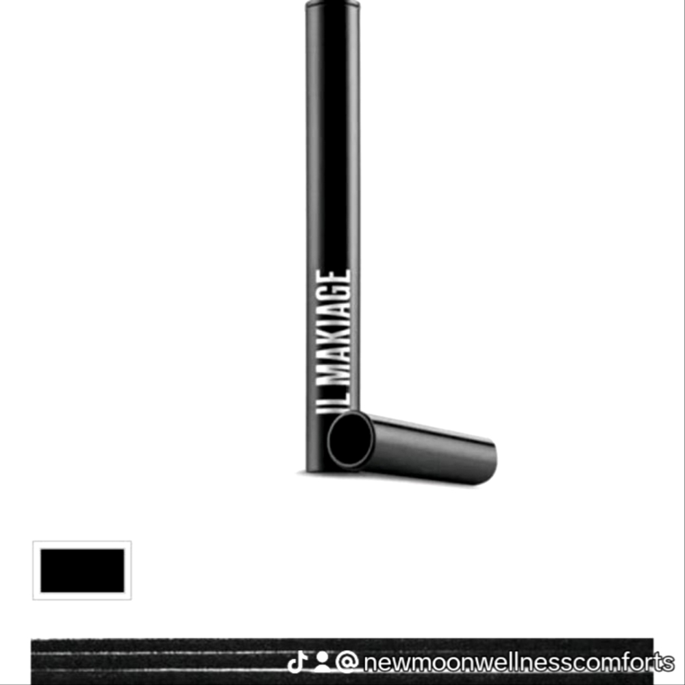 IL MAKIAGE New In Box Black